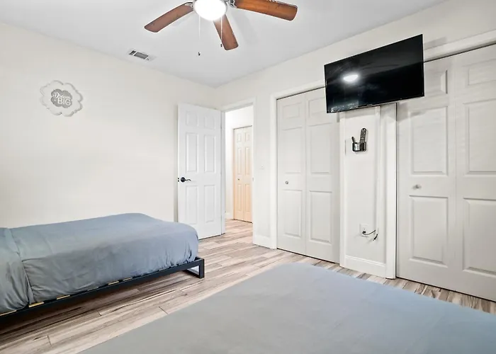Tampa Bayshore Home 6248